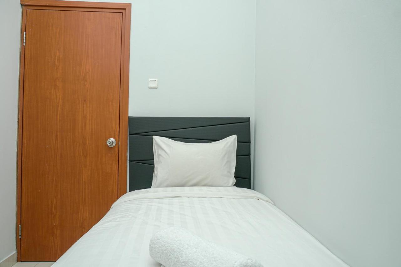Brand New And Modern 3br Grand Palace Kemayoran By Travelio * Jakarta